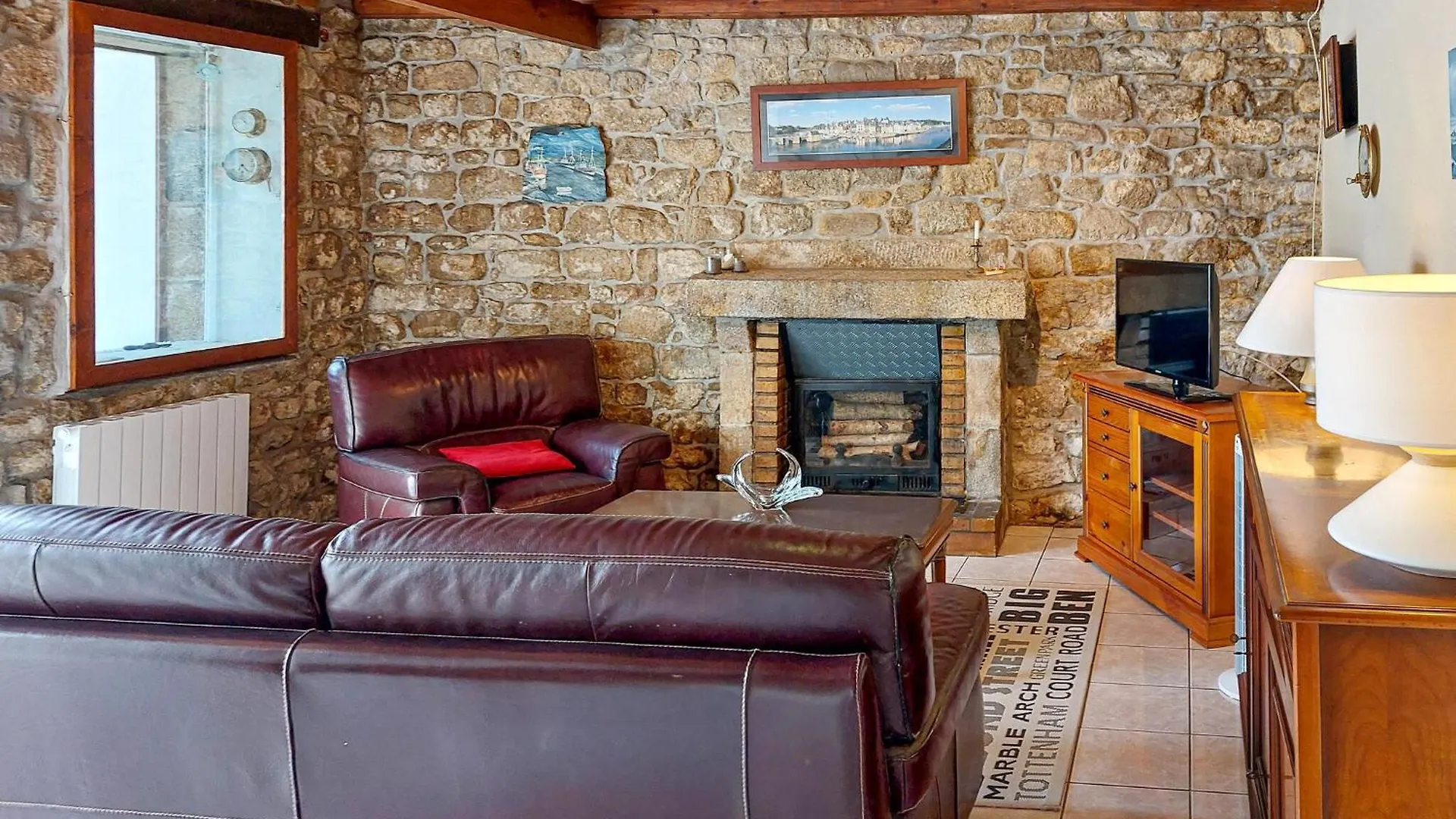 4 Bedroom Gorgeous Home In Sibiril בית נופש